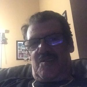 Meet your Posher, Kenneth